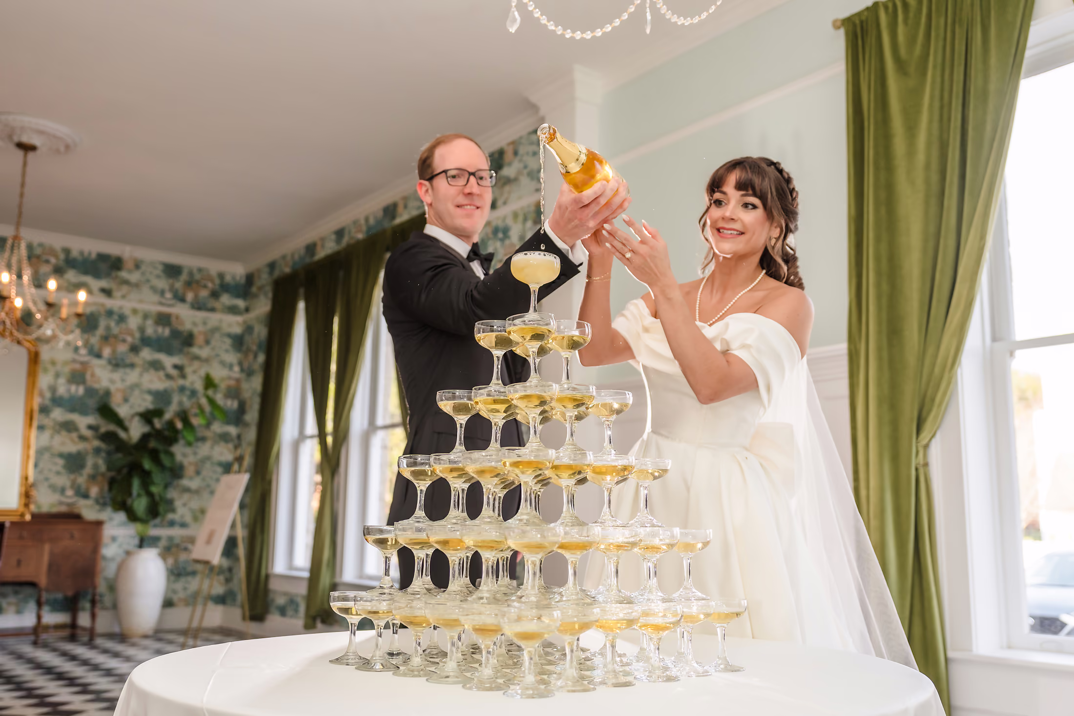 Nathan + Alina wedding gallery Gulf Coast wedding detail by 8nfinity Photography 101