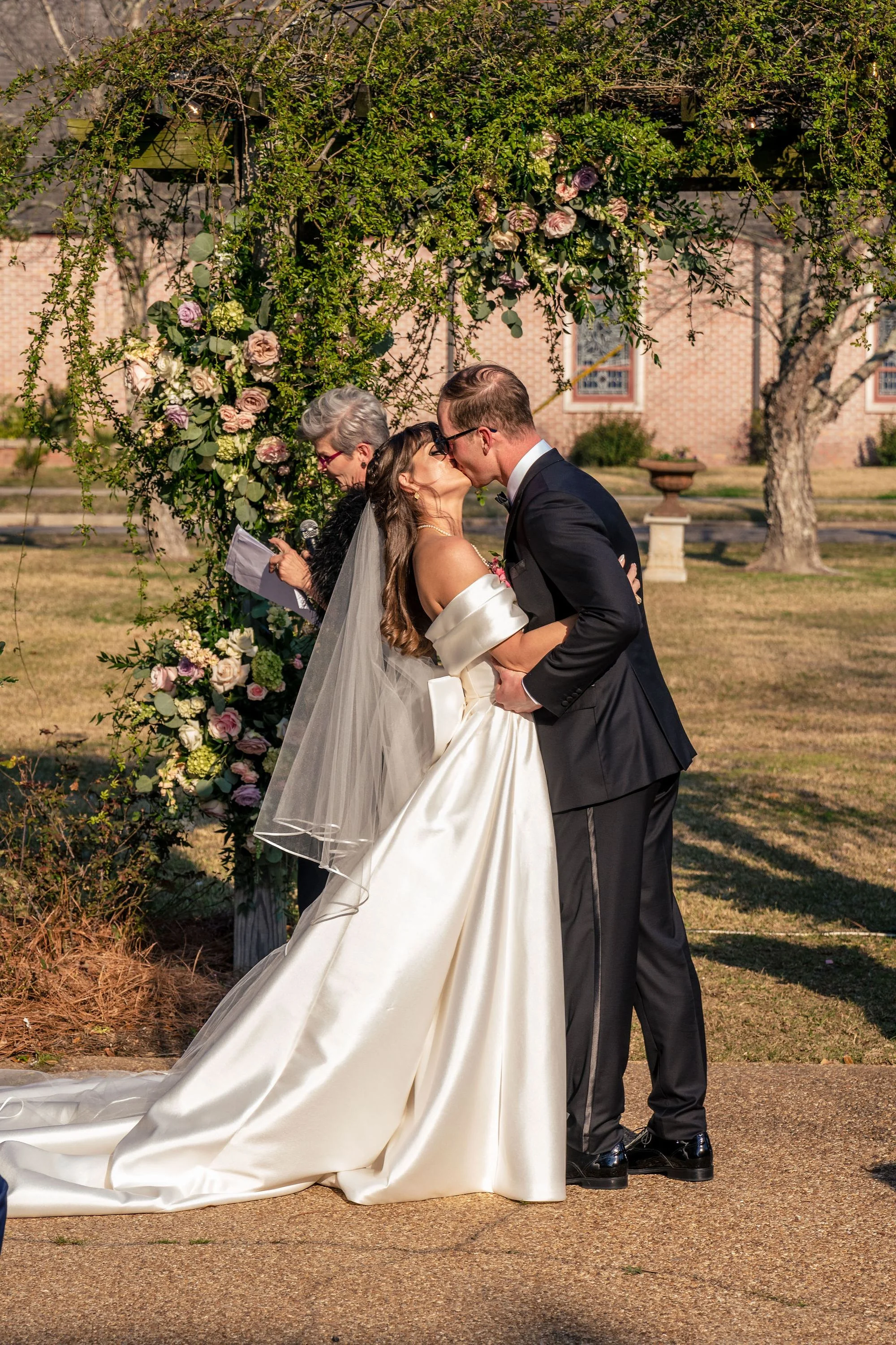 Nathan + Alina wedding gallery candid wedding moment by 8nfinity Photography 104