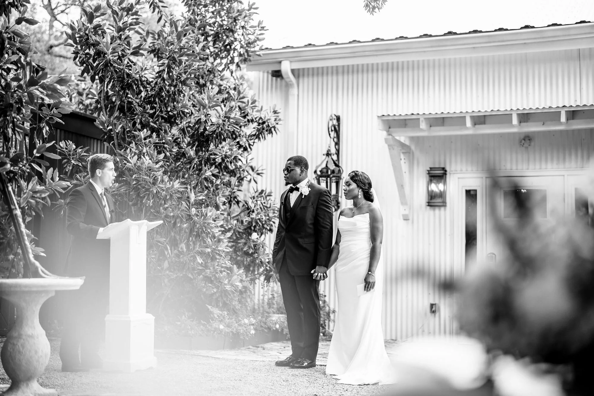 Wragner + Justice wedding gallery candid wedding moment by 8nfinity Photography 44