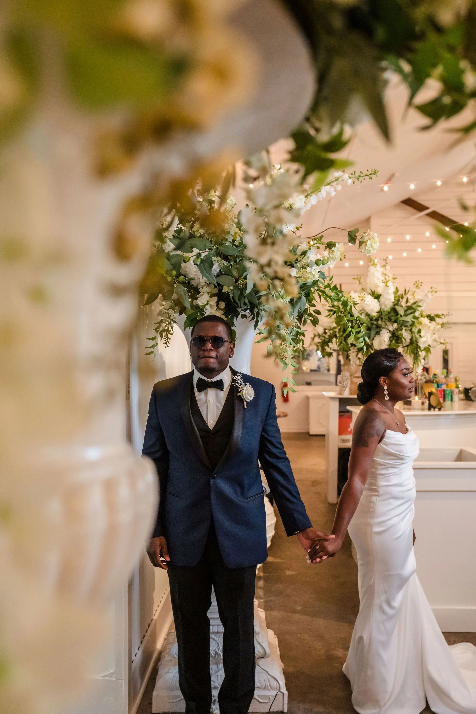 Wragner + Justice wedding gallery candid wedding moment by 8nfinity Photography 56