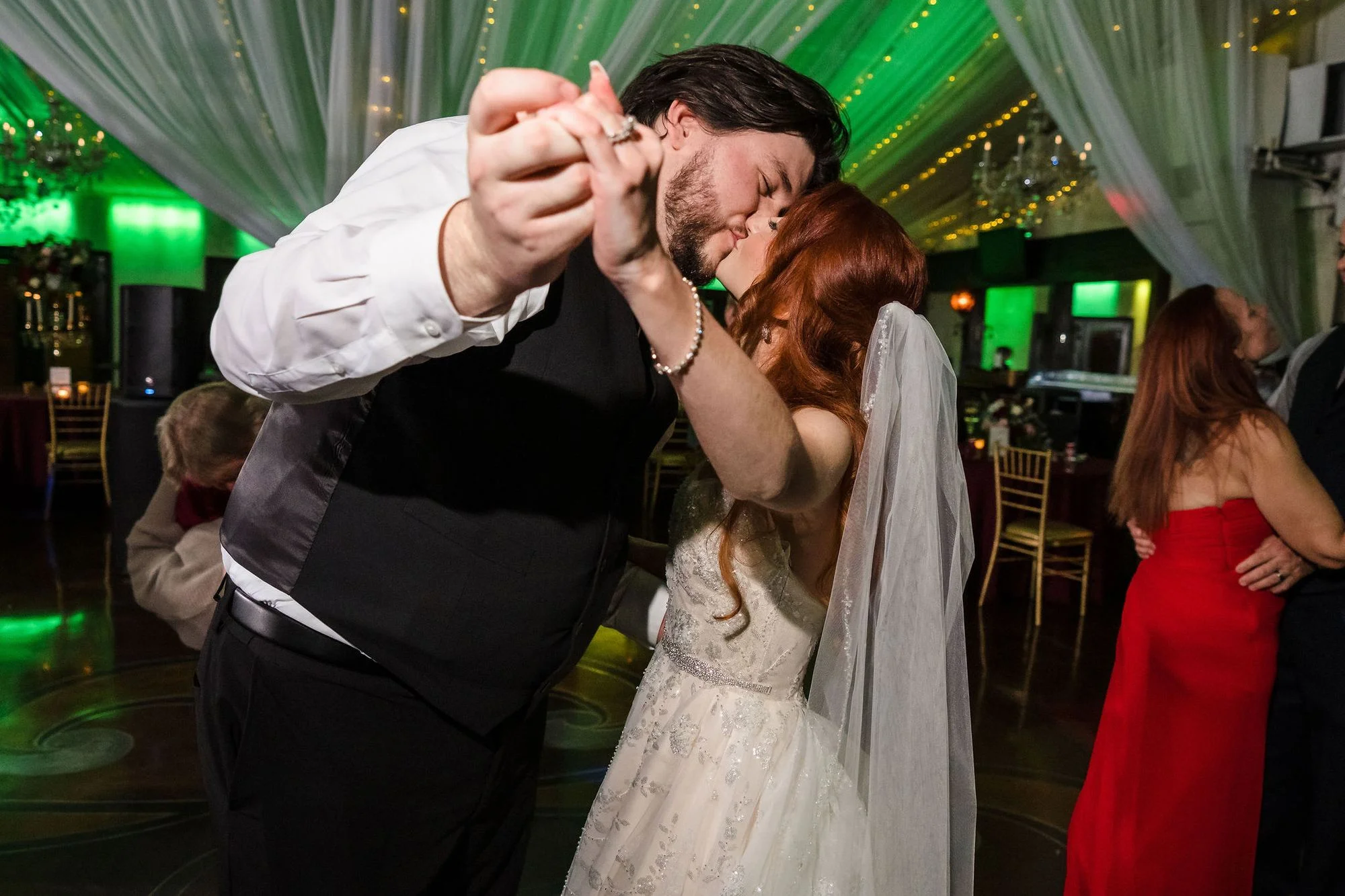 Jacob + Jewell wedding gallery wedding ceremony moment by 8nfinity Photography 26