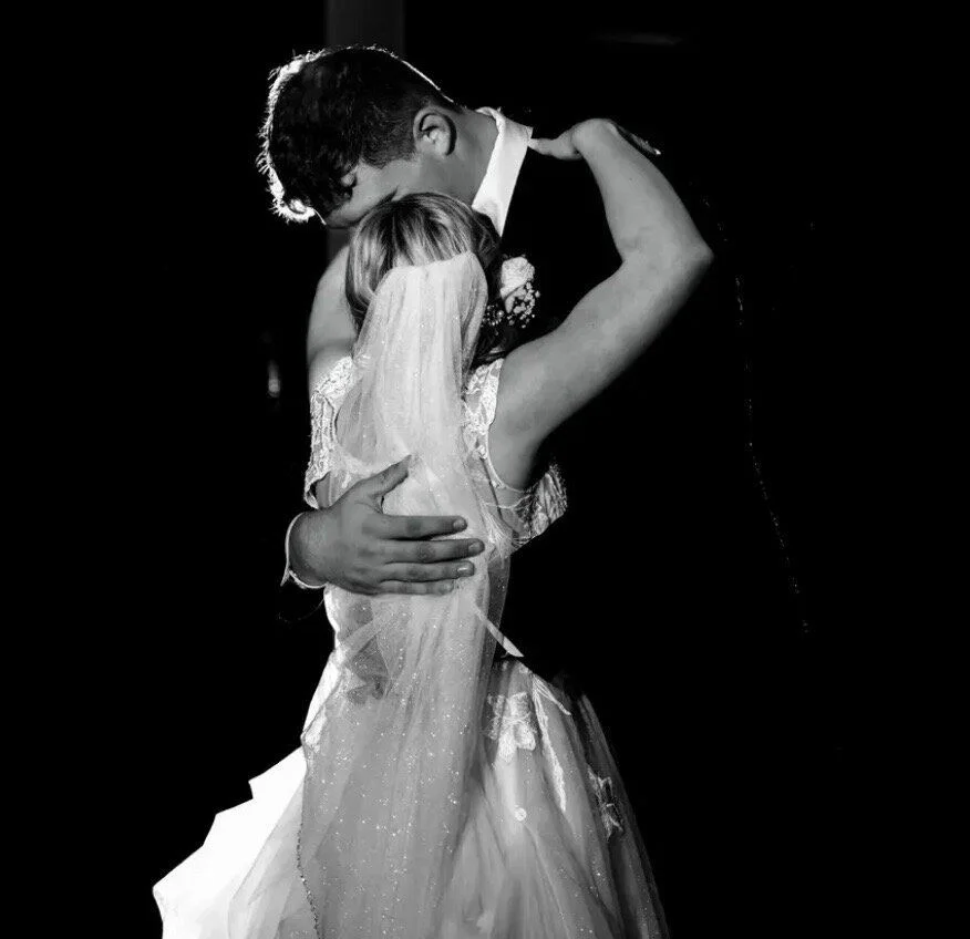 Gulf Coast wedding portfolio wedding gallery image by 8nfinity Photography 348