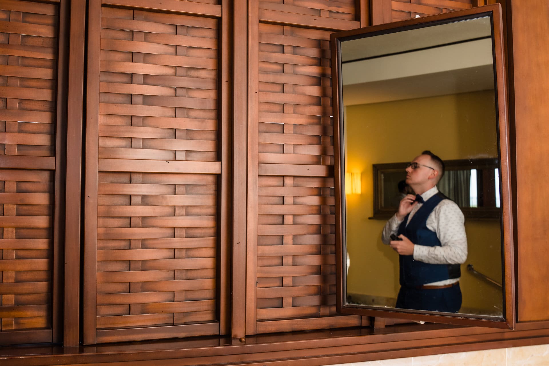 Mary and Austin wedding ceremony at Dreams Riviera Cancun in golden Mexican light